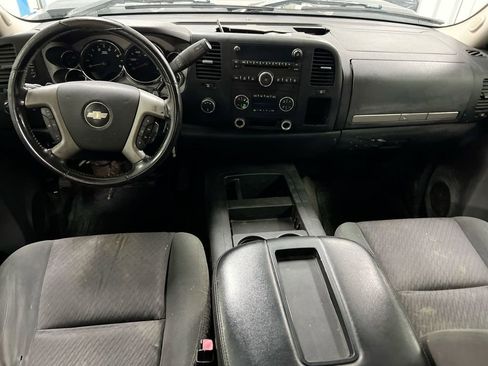Used 2007 Chevrolet Silverado 2500 LT w/ 2LT Convenience Package AWD/4WD image 10