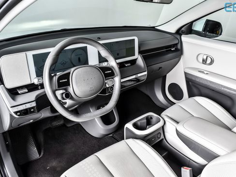 Used 2023 Hyundai Ioniq 5 SEL w/ Cargo Package image 14