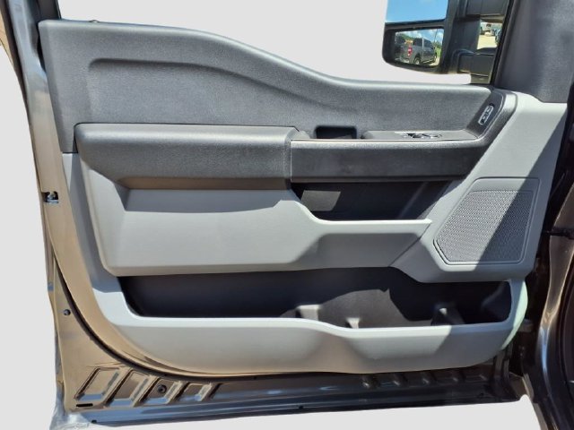 New 2025 Ford F250 XL RWD image 21
