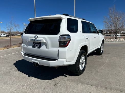 Used 2024 Toyota 4Runner SR5 Premium image 8