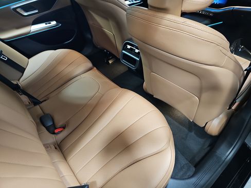 New 2026 Mercedes-Benz E 450 4MATIC Sedan image 11