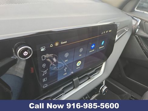 New 2026 Chevrolet Equinox LT image 17