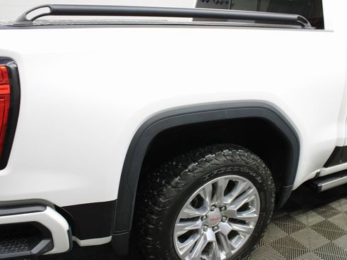 Used 2023 GMC Sierra 1500 Denali w/ Technology Package image 38