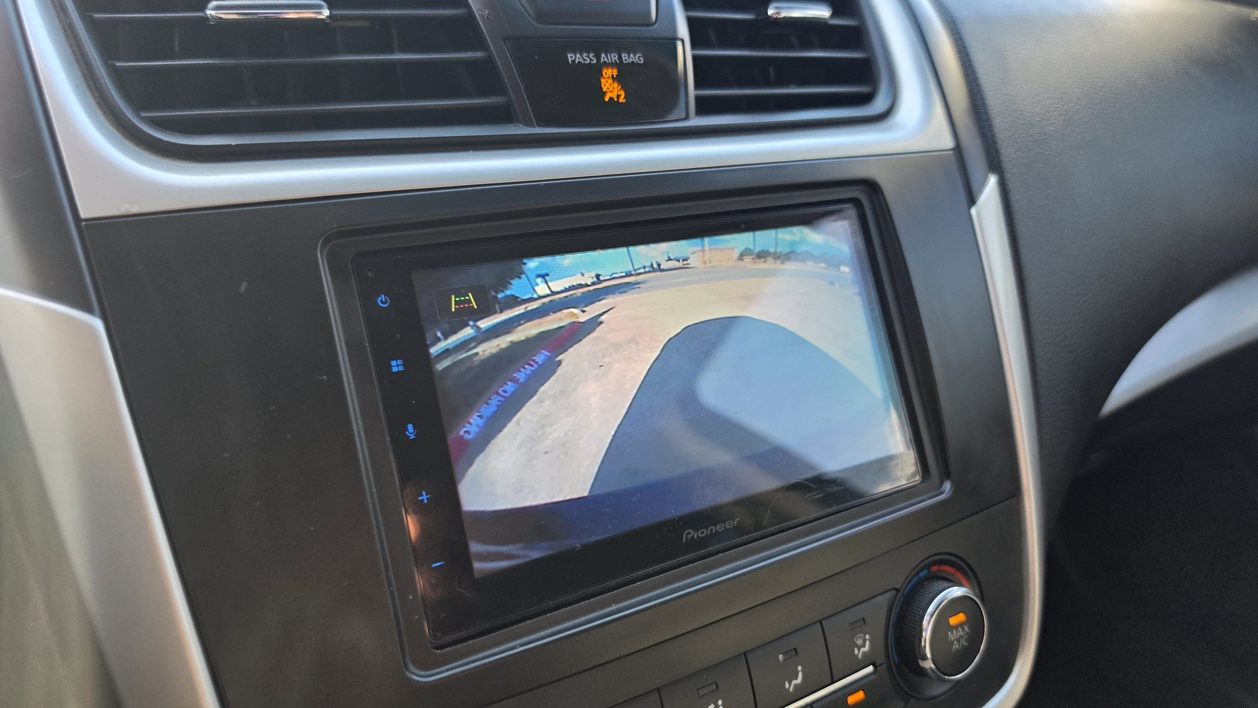 Used 2017 Nissan Altima 2.5 SR w/ LED Appearance Package FWD image 34