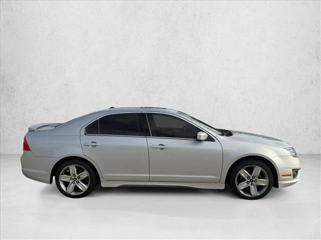 Used 2010 Ford Fusion Sport FWD image 4