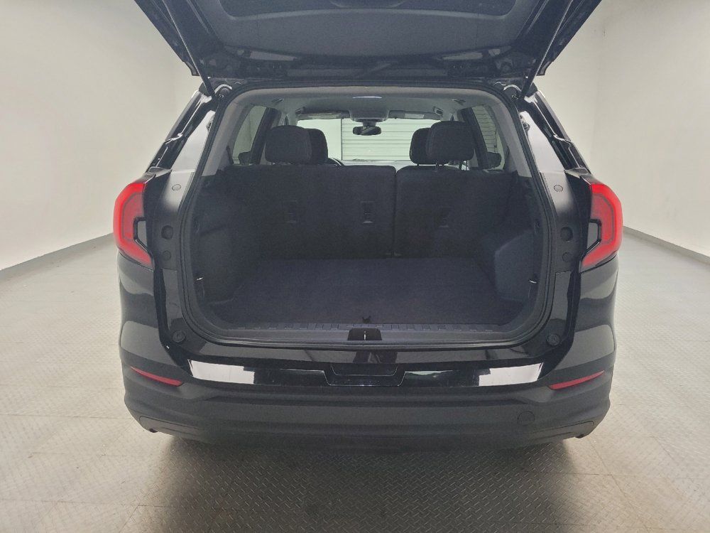 Used 2021 GMC Terrain SLE FWD image 29