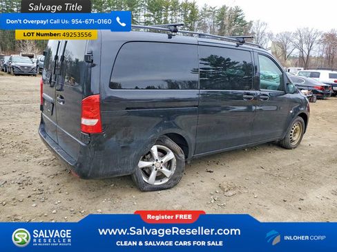 Used 2018 Mercedes-Benz Metris Passenger image 4