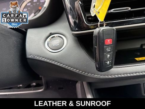 Used 2023 Toyota Highlander XLE image 37