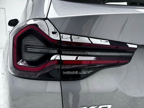 Used 2023 BMW X3 xDrive30i w/ Premium Package image 16