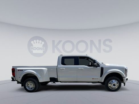 New 2026 Ford F450 Platinum image 8
