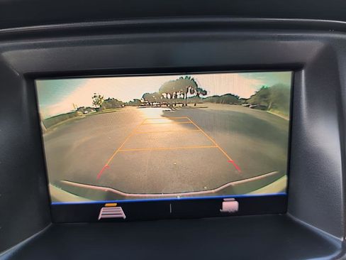 Used 2022 Chevrolet Colorado W/T w/ Custom Special Edition image 22