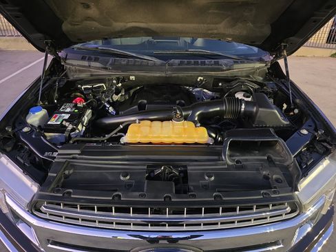 Used 2018 Ford F150 XLT w/ Equipment Group 301A Mid image 25