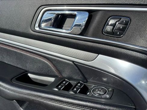 Used 2019 Ford Explorer Sport w/ Equipment Group 401A image 15