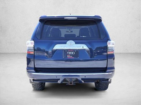 Used 2015 Toyota 4Runner Limited AWD/4WD image 7