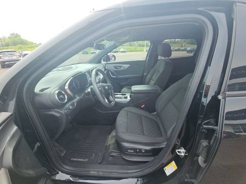 Used 2022 Chevrolet Blazer LT AWD/4WD image 12