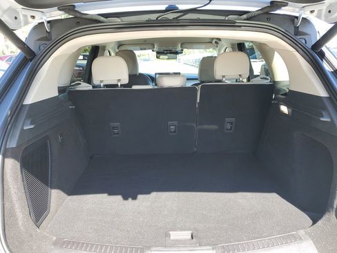 New 2026 Lincoln Corsair Premiere image 6