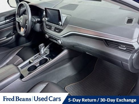 Used 2023 Nissan Altima 2.5 SR FWD image 33
