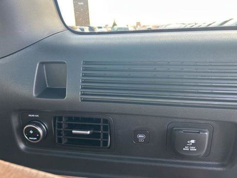 New 2026 Hyundai Santa Fe Limited image 33