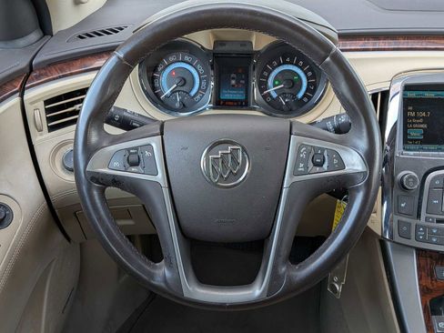 Used 2013 Buick LaCrosse Leather w/ Entertainment Package image 21