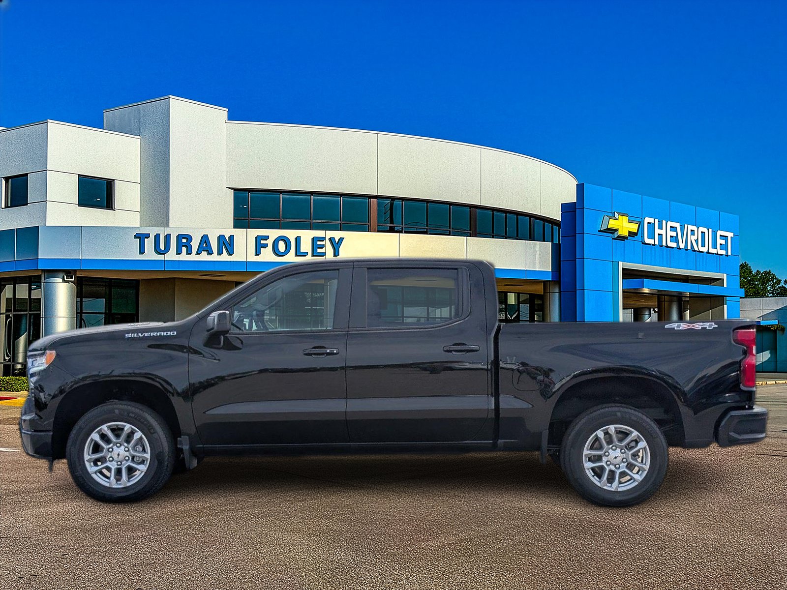 New 2026 Chevrolet Silverado 1500 RST w/ LPO, Liner Protection Package AWD/4WD image 2