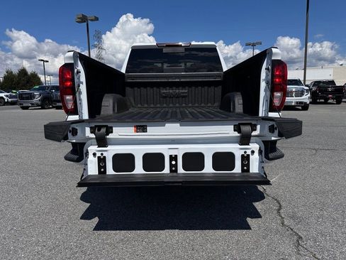 New 2026 GMC Sierra 1500 Elevation w/ Preferred Package AWD/4WD image 38