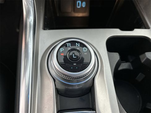 Used 2023 Ford Explorer XLT w/ Equipment Group 202A image 31