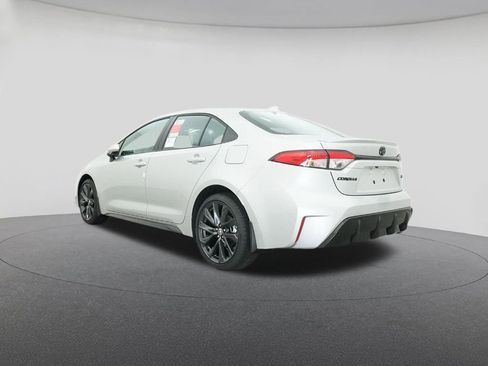 New 2026 Toyota Corolla SE image 21