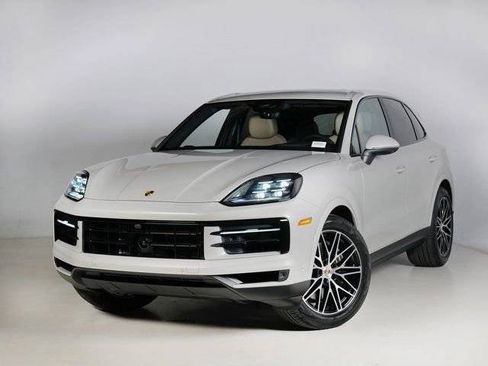 New 2026 Porsche Cayenne AWD/4WD image 1