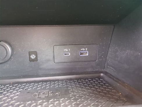 Used 2023 Nissan Pathfinder SL image 30