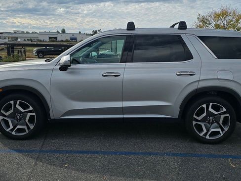 Used 2023 Hyundai Palisade SEL w/ Premium Package image 7