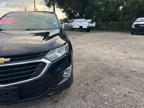 Used 2021 Chevrolet Equinox LT image 10