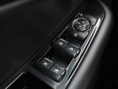 Used 2016 Ford Edge SEL w/ Equipment Group 201A image 8