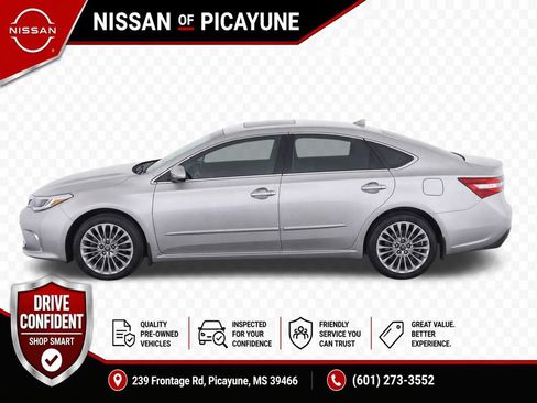 Used 2018 Toyota Avalon Limited FWD image 7