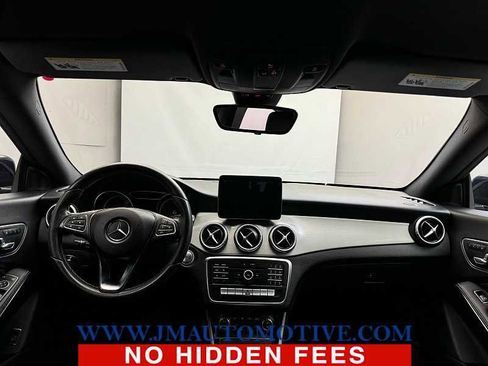 Used 2018 Mercedes-Benz CLA 250 4MATIC image 11