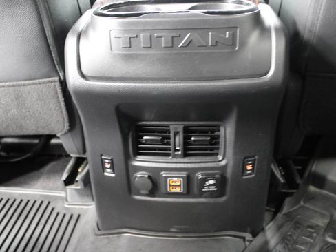 Used 2023 Nissan Titan PRO-4X w/ Pro-4x Convenience Package AWD/4WD image 38