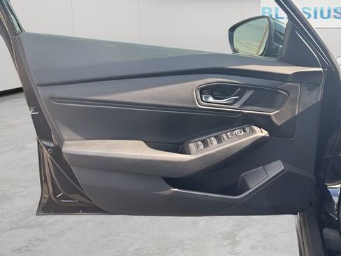 Used 2023 Honda Accord EX image 9