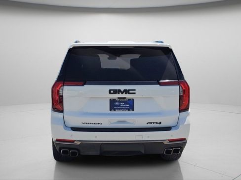 Used 2025 GMC Yukon AT4 Ultimate w/ LPO, Floor Liner Package AWD/4WD image 26