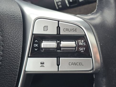 Used 2022 Kia Telluride SX w/ SX Prestige Package image 31