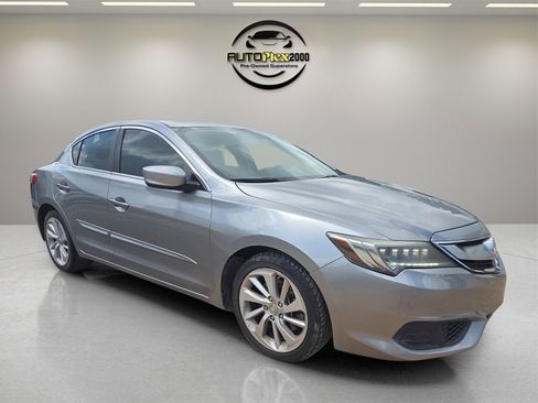 Used 2017 Acura ILX image 1