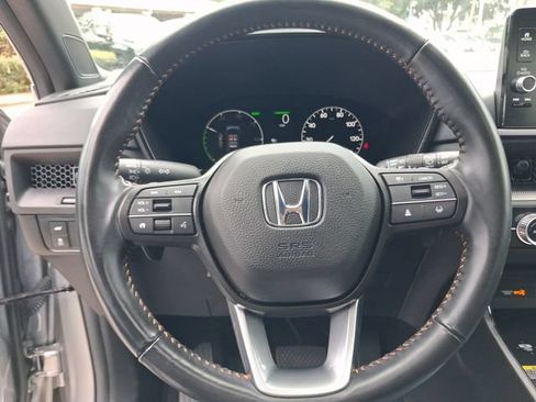 Used 2025 Honda CR-V Sport-L image 16
