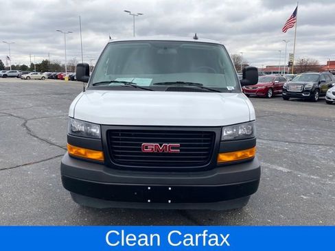 Used 2024 GMC Savana 2500 Extended image 3