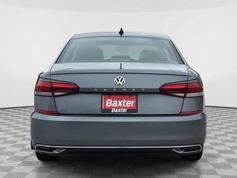 Used 2020 Volkswagen Passat 2.0T S FWD image 10