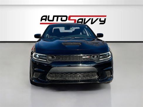 Used 2023 Dodge Charger GT image 2