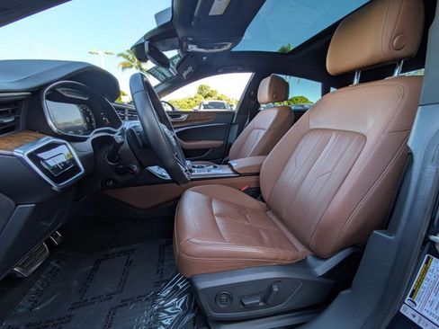 Used 2021 Audi A7 e Premium Plus w/ Black Optic Package image 17