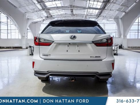 Used 2019 Lexus RX 450h AWD image 34