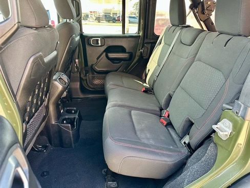 Used 2020 Jeep Wrangler Unlimited Rubicon image 12