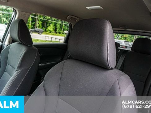 Used 2024 Nissan Rogue S FWD image 18
