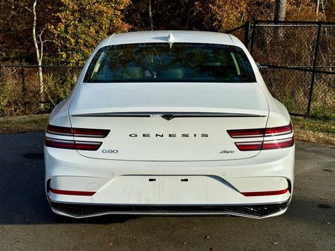 Used 2025 Genesis G80 2.5T image 11