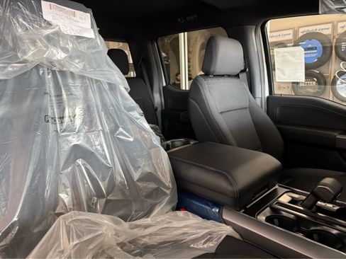 New 2026 Ford F150 XLT w/ Equipment Group 302A MID AWD/4WD image 37