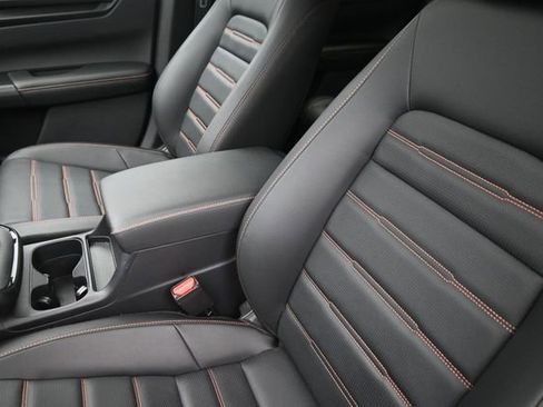 Used 2025 Honda CR-V Sport-L image 18